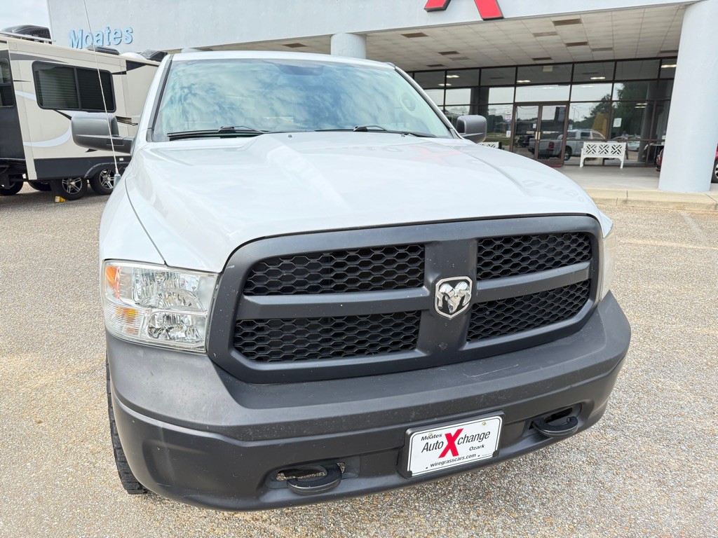 2016 RAM 1500 Image 3