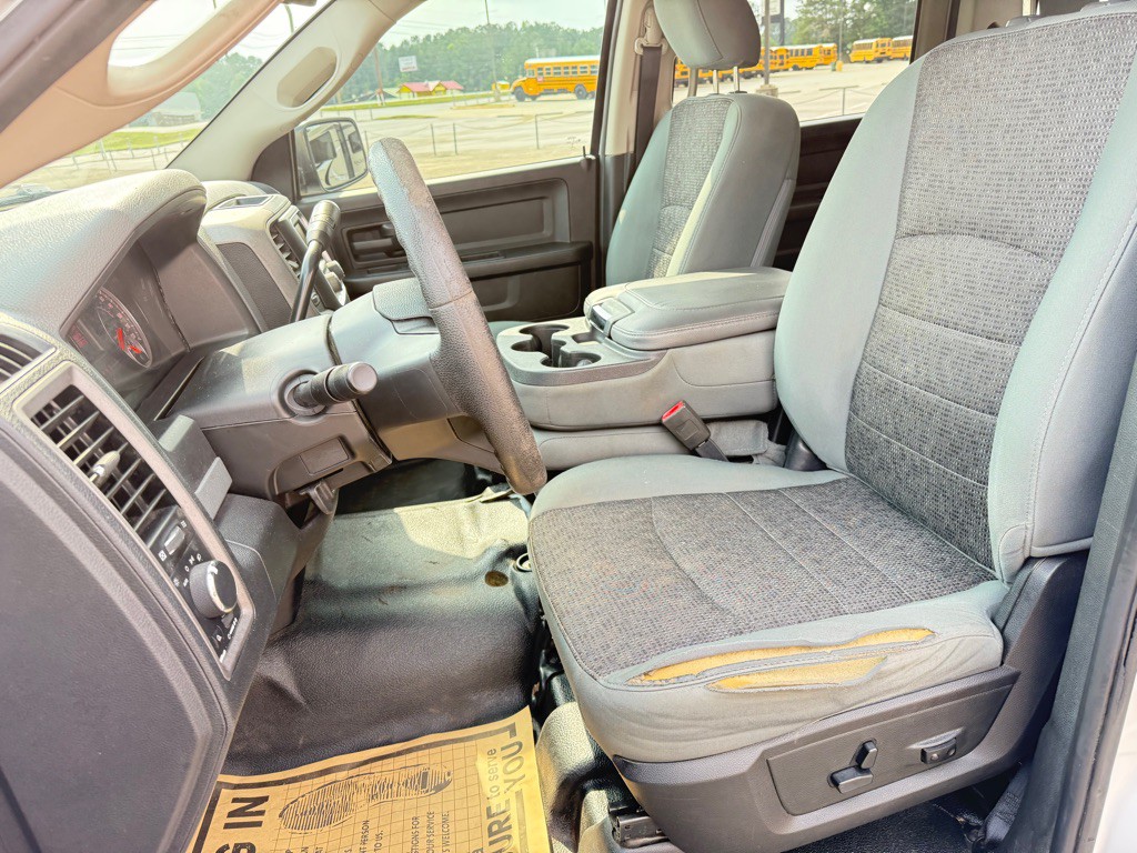 2016 RAM 1500 Image 15
