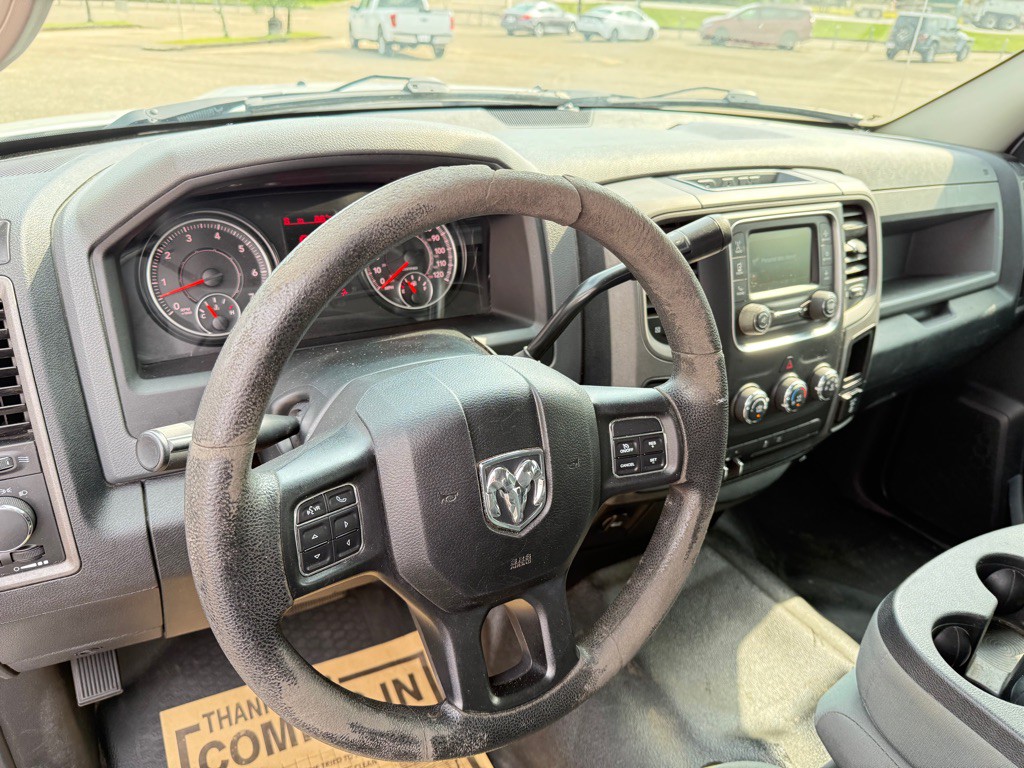 2016 RAM 1500 Image 16