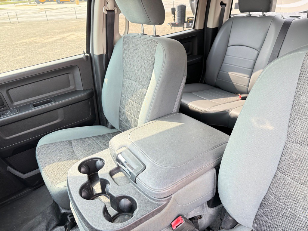 2016 RAM 1500 Image 17