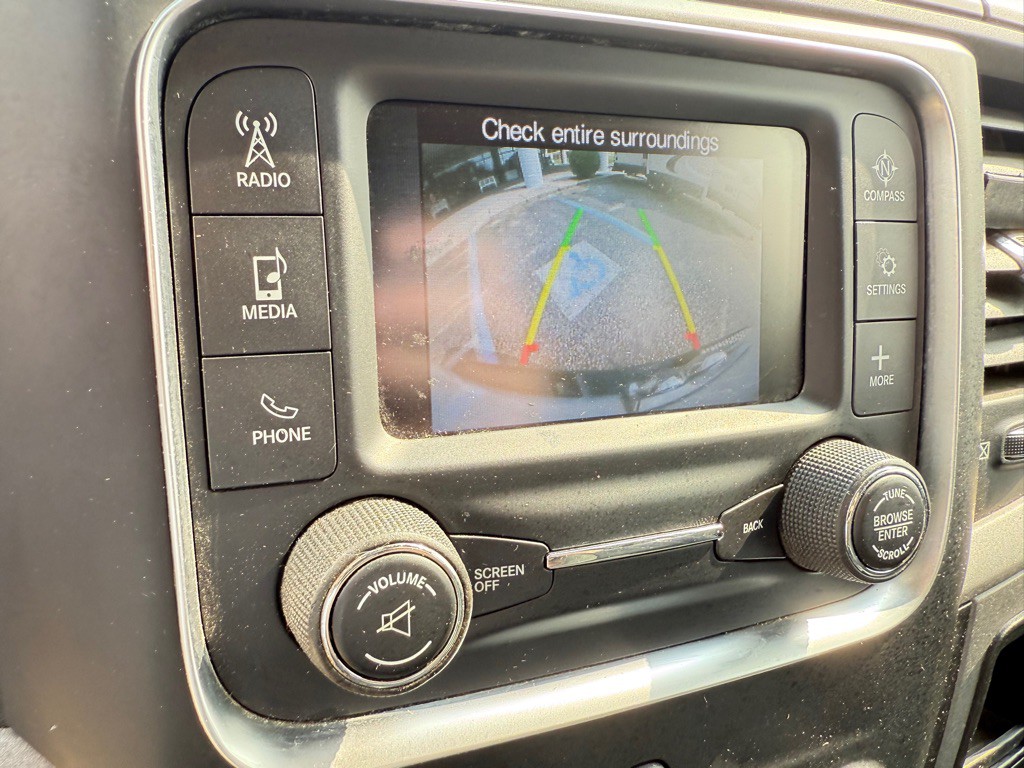 2016 RAM 1500 Image 25