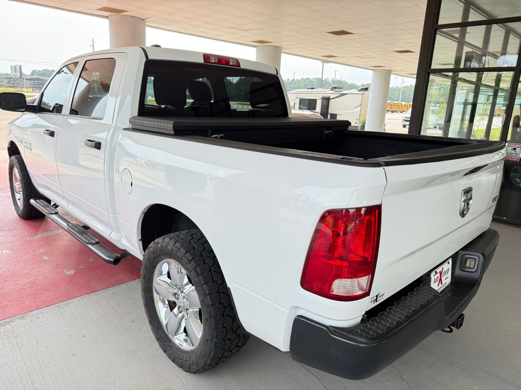 2016 RAM 1500 Image 31