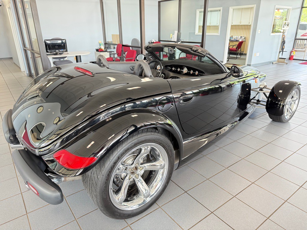 2000 Plymouth Prowler Image 28