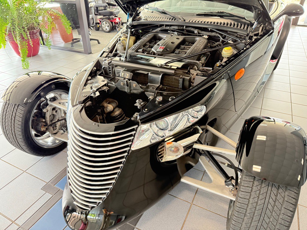 2000 Plymouth Prowler Image 38