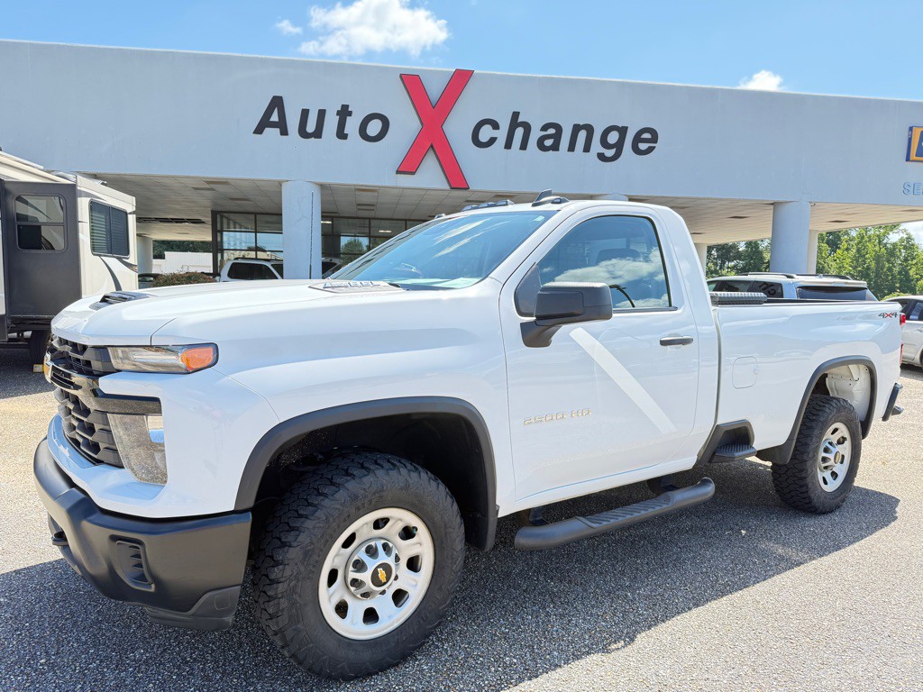 2024 Chevrolet Silverado 1500 Image 1