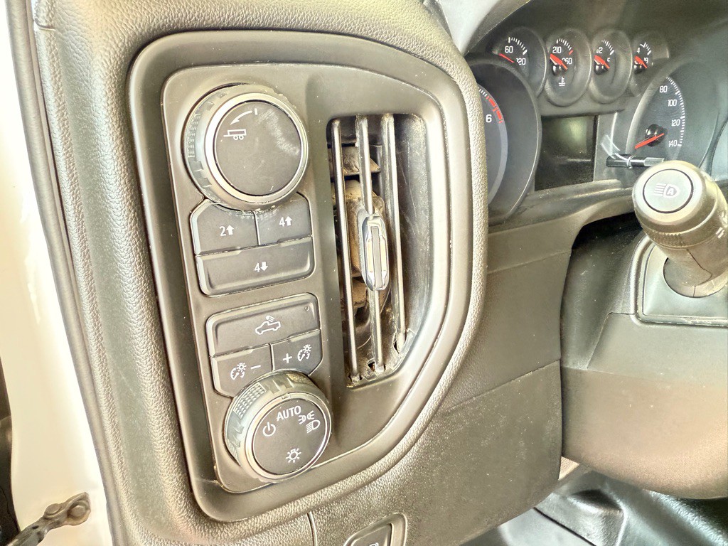 2024 Chevrolet Silverado 1500 Image 19