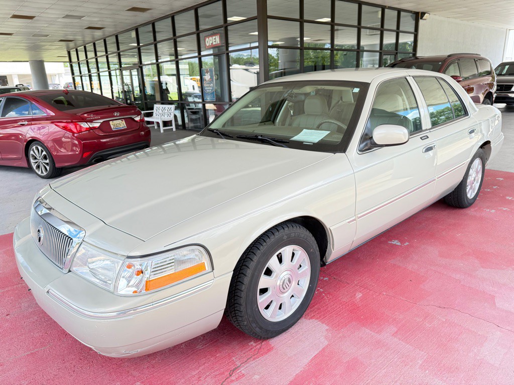 2004 Mercury Grand Marquis Image 6