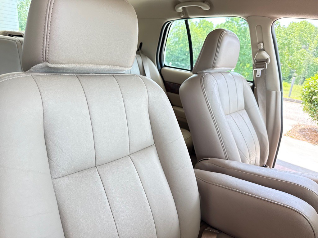 2004 Mercury Grand Marquis Image 26