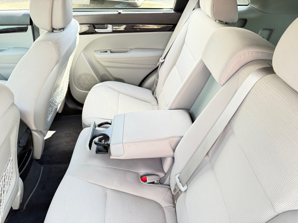 2015 Kia Sorento Image 14