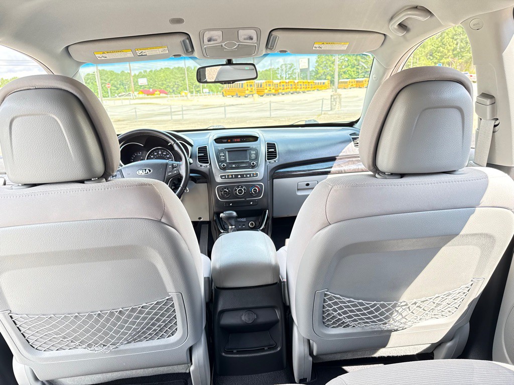 2015 Kia Sorento Image 18