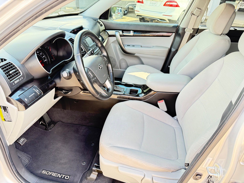 2015 Kia Sorento Image 5