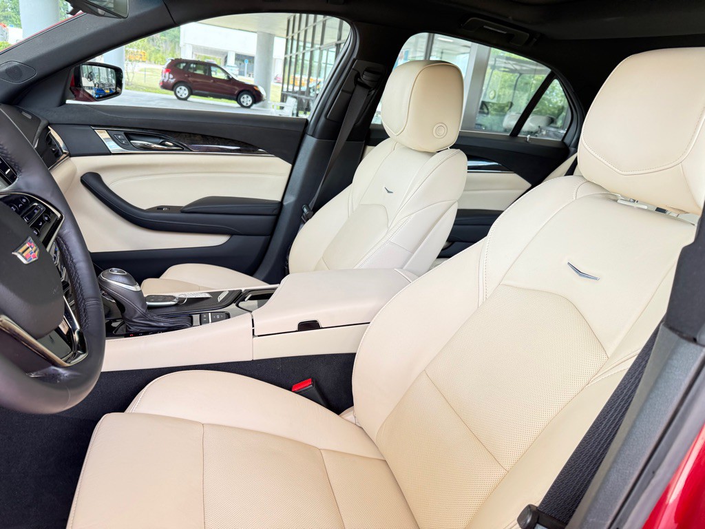 2018 Cadillac CTS Image 13