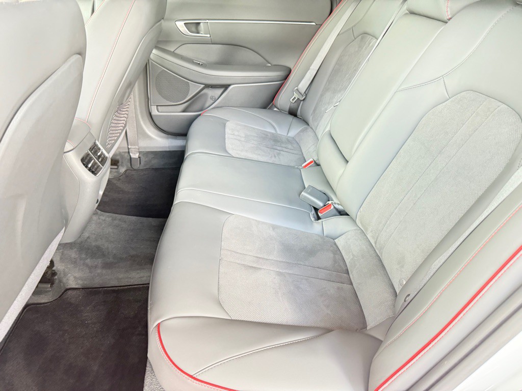 2020 Hyundai Sonata Image 25