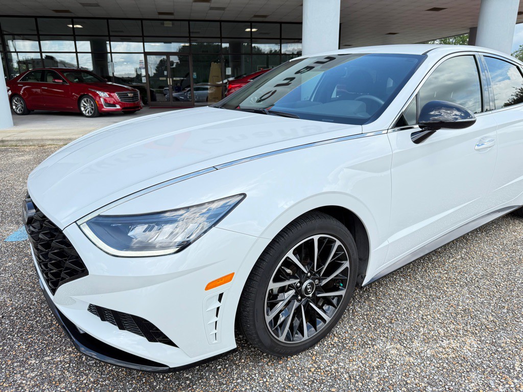 2020 Hyundai Sonata Image 3