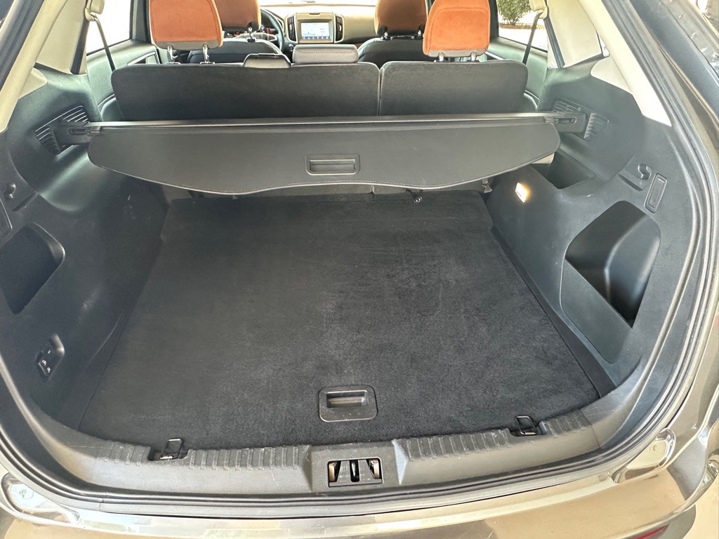 2018 Ford Edge Image 18