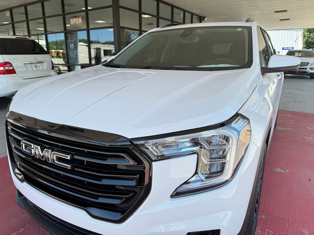 2022 GMC Terrain Image 9