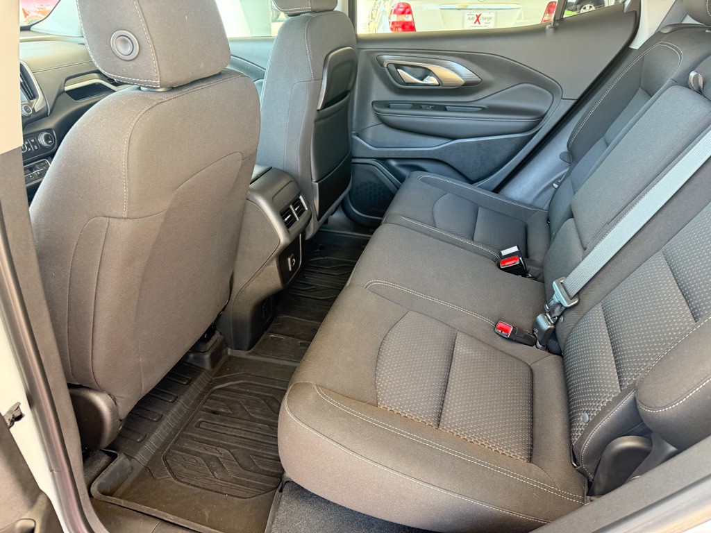 2022 GMC Terrain Image 23