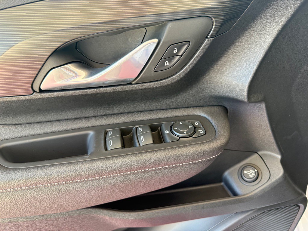 2022 GMC Terrain Image 33