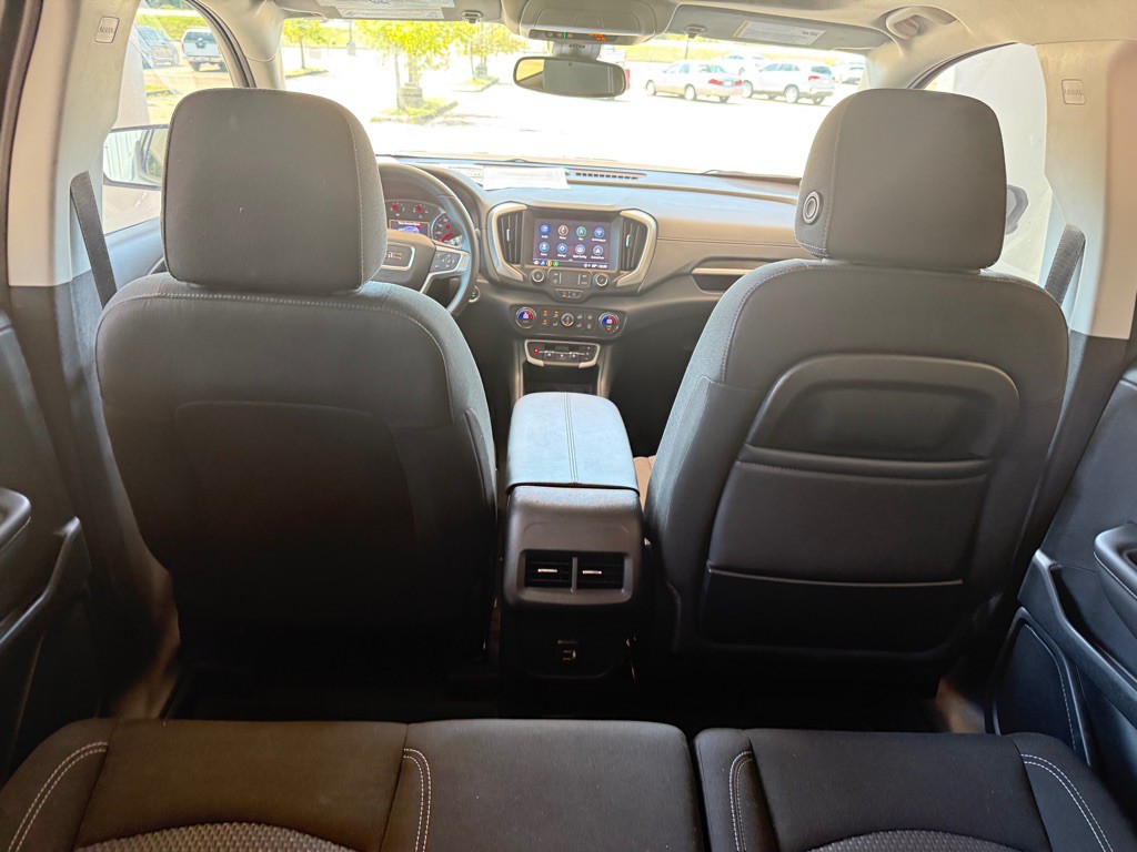 2022 GMC Terrain Image 41