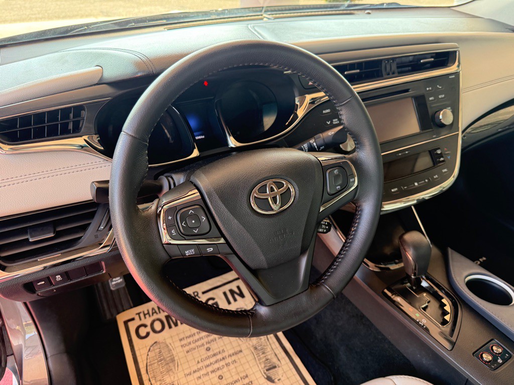 2013 Toyota Avalon Image 8