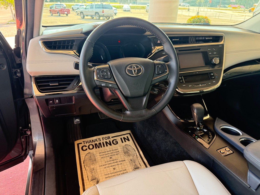 2013 Toyota Avalon Image 11
