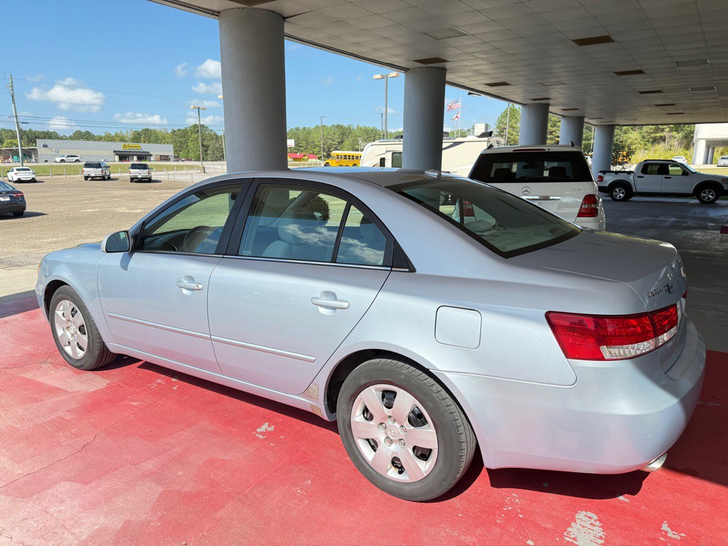 2008 Hyundai Sonata Image 5