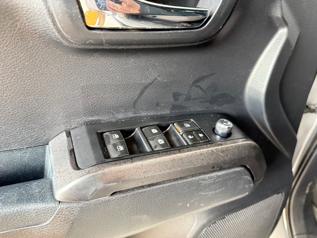 2018 Toyota Tacoma Image 15