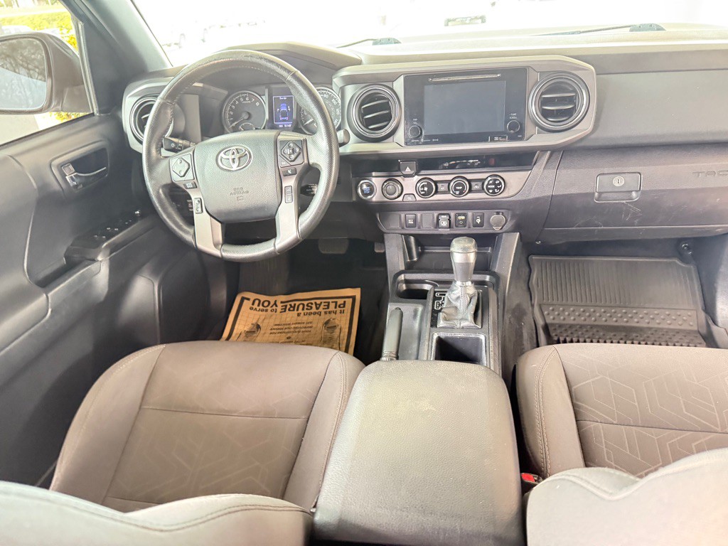 2018 Toyota Tacoma Image 27