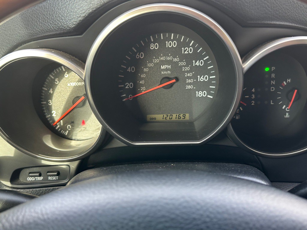 2002 Lexus SC Image 13