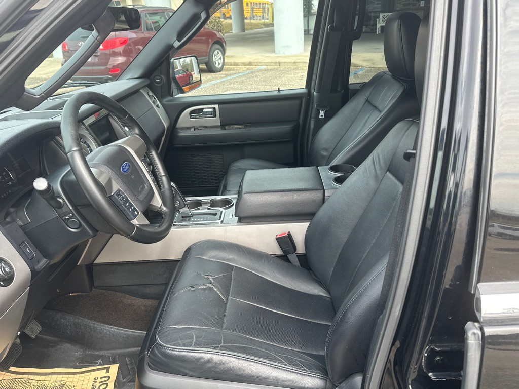 2017 Ford Expedition Image 9