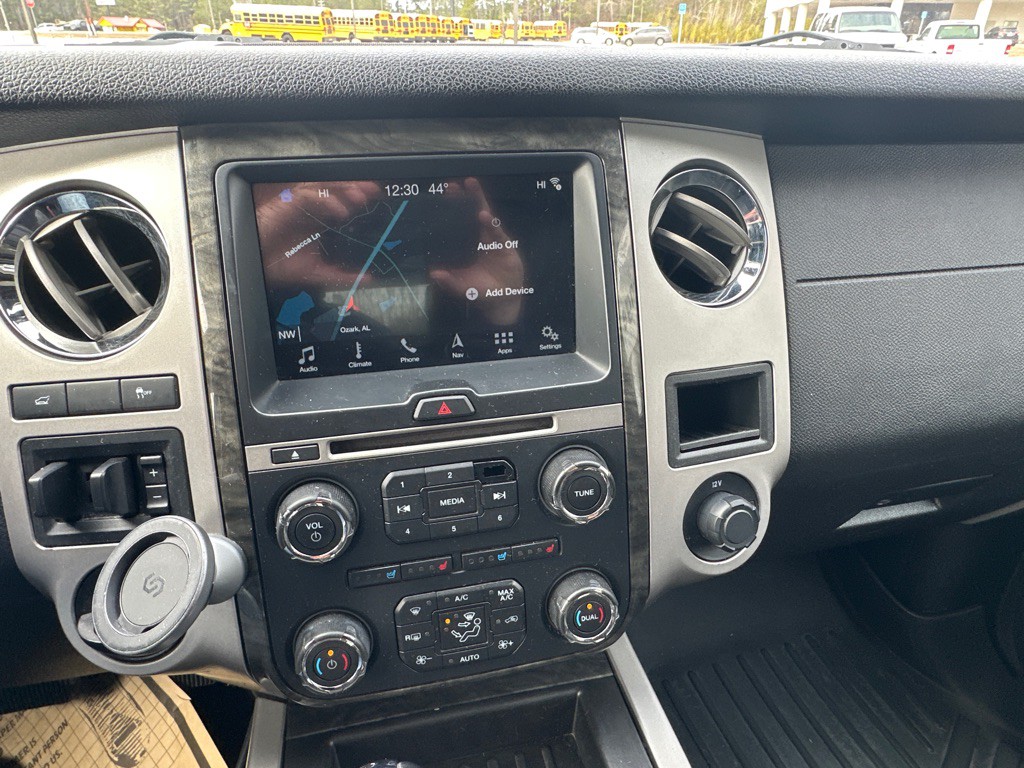 2017 Ford Expedition Image 11