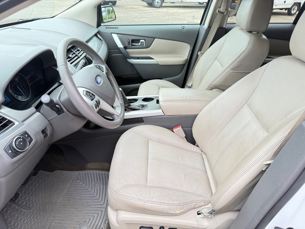 2014 Ford Edge Image 12