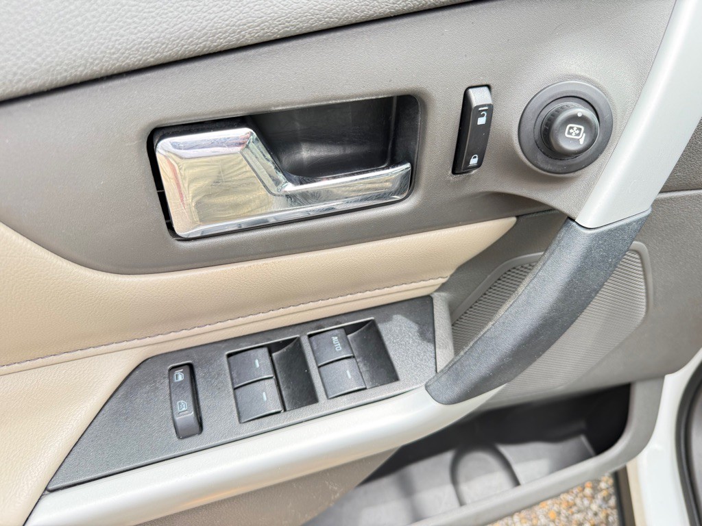 2014 Ford Edge Image 18