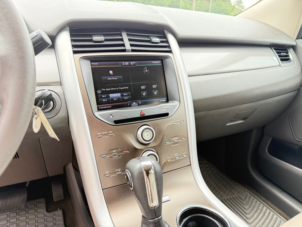 2014 Ford Edge Image 22