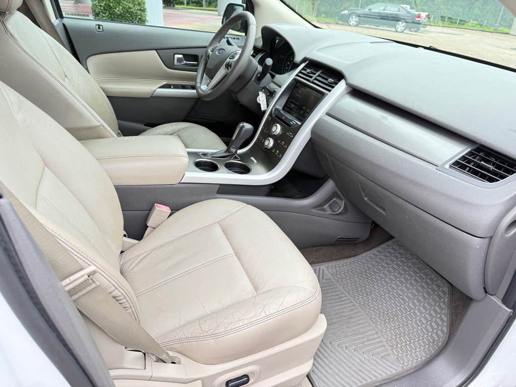 2014 Ford Edge Image 23