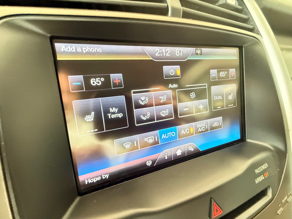 2014 Ford Edge Image 40