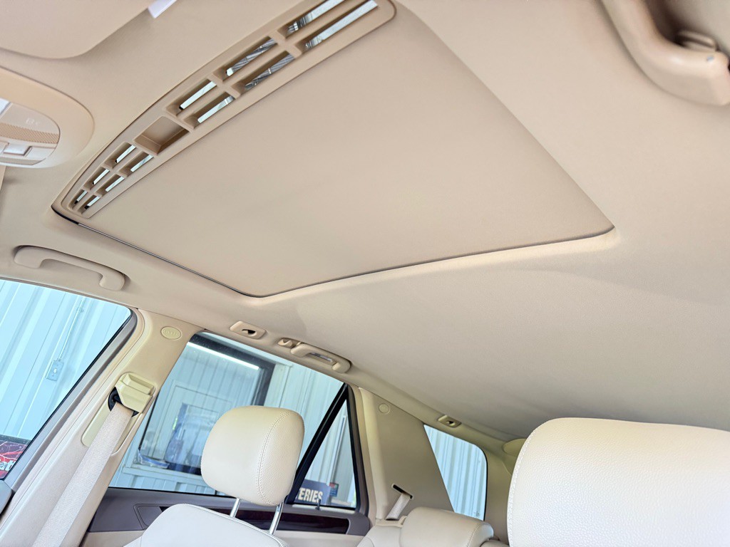 2008 Mercedes-Benz M-Class Image 8