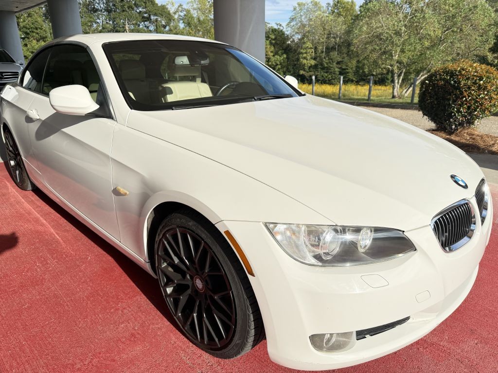 2010 BMW 3 Series Image 3