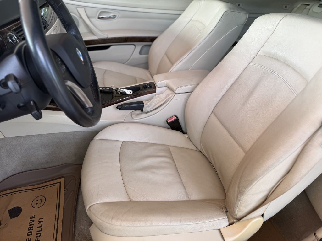 2010 BMW 3 Series Image 5