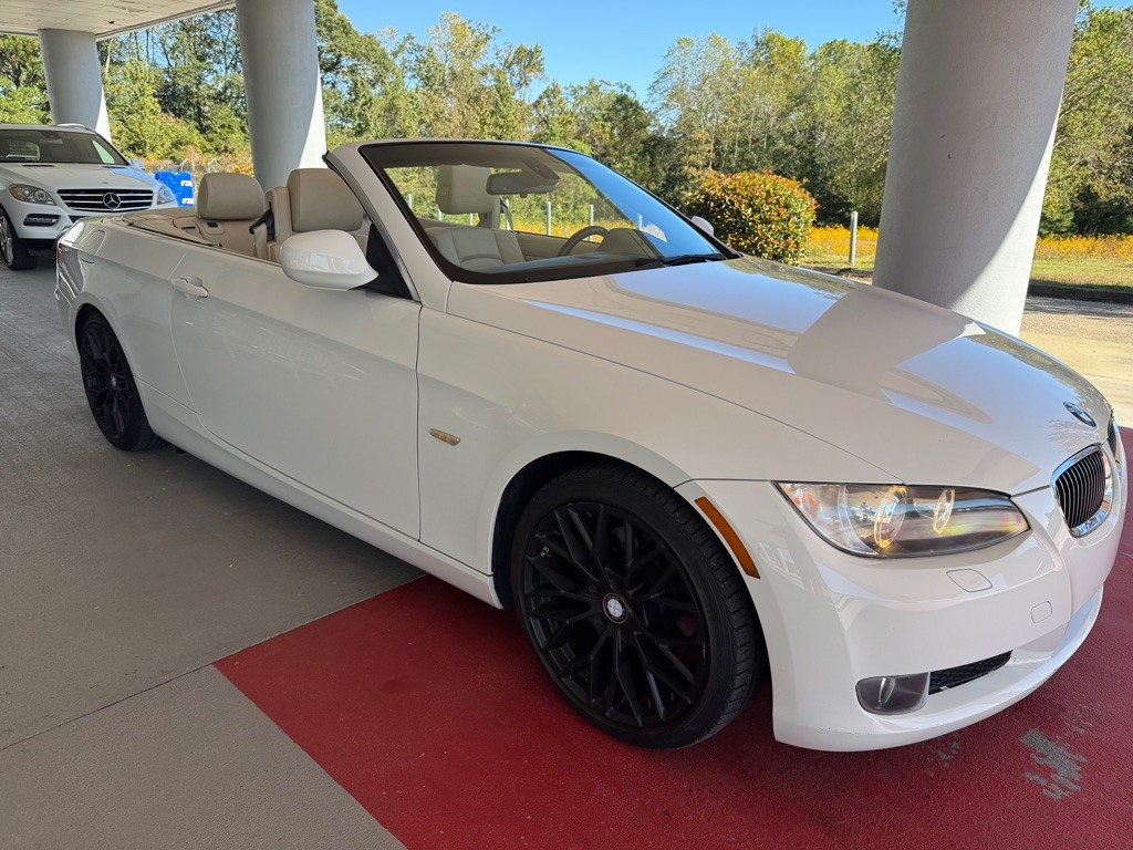 2010 BMW 3 Series Image 31