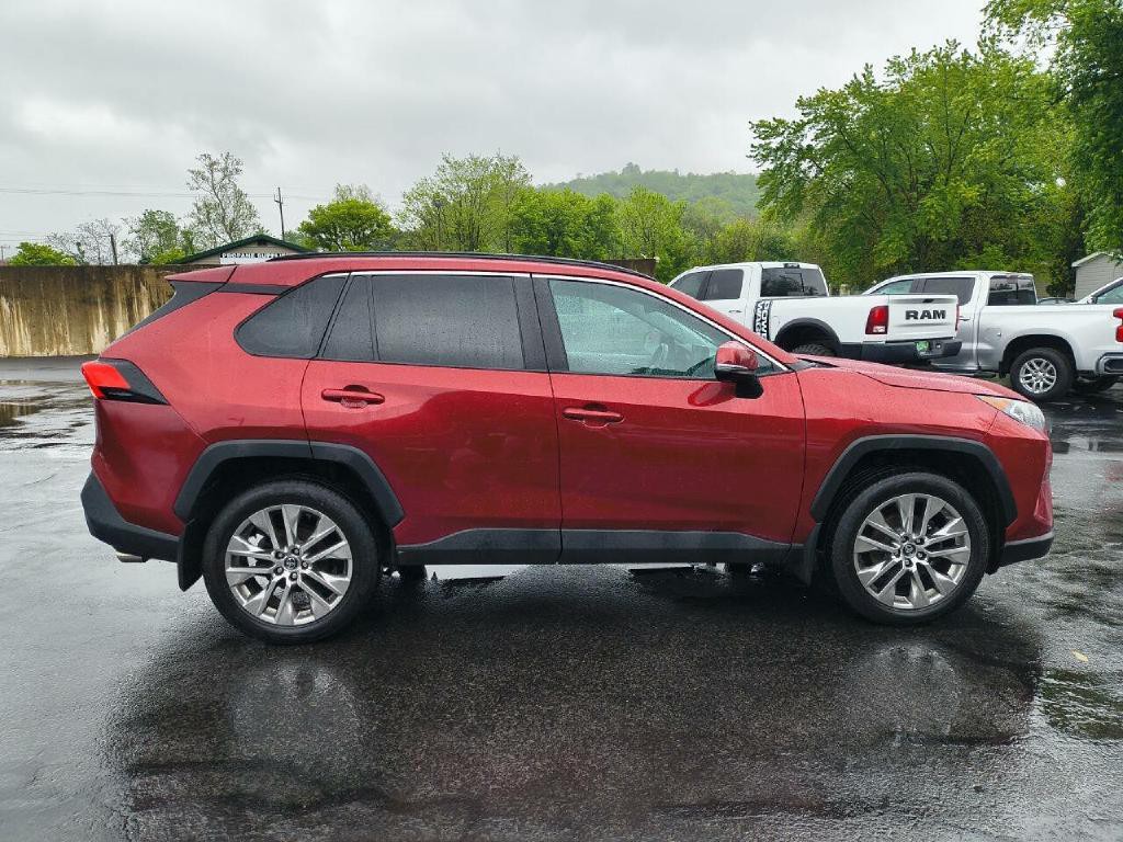 2020 Toyota Rav4 Image 9