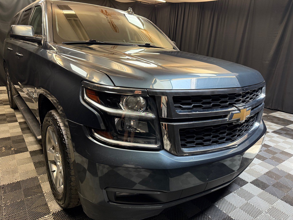 2020 Chevrolet Suburban Image 1