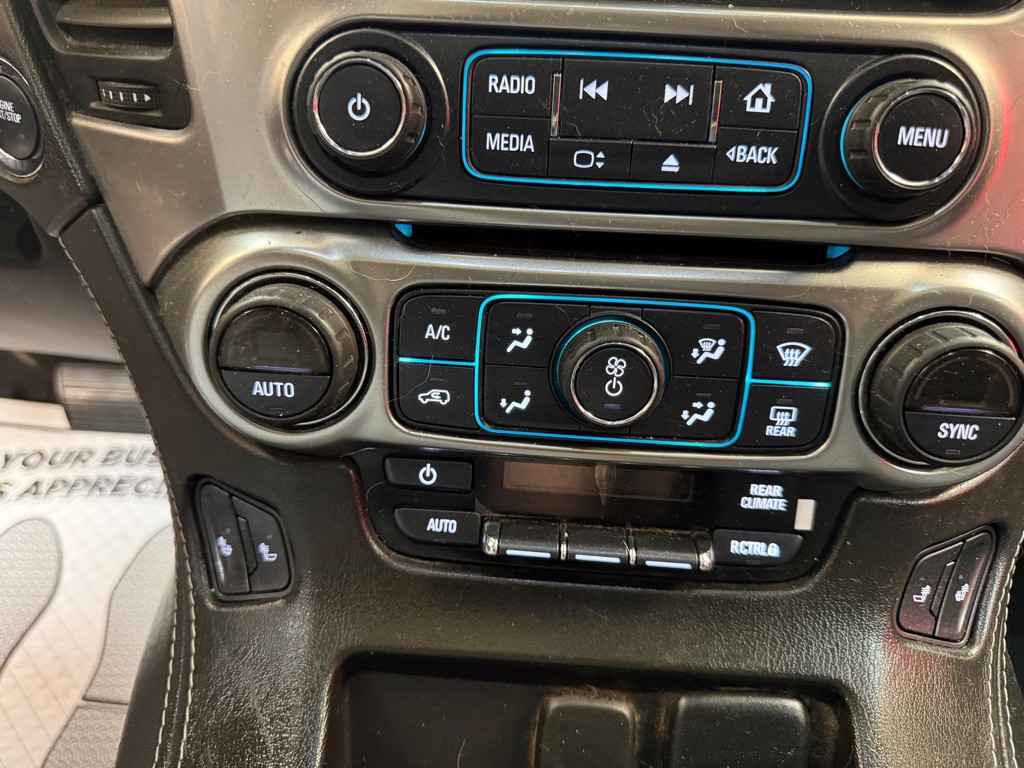 2020 Chevrolet Suburban Image 11
