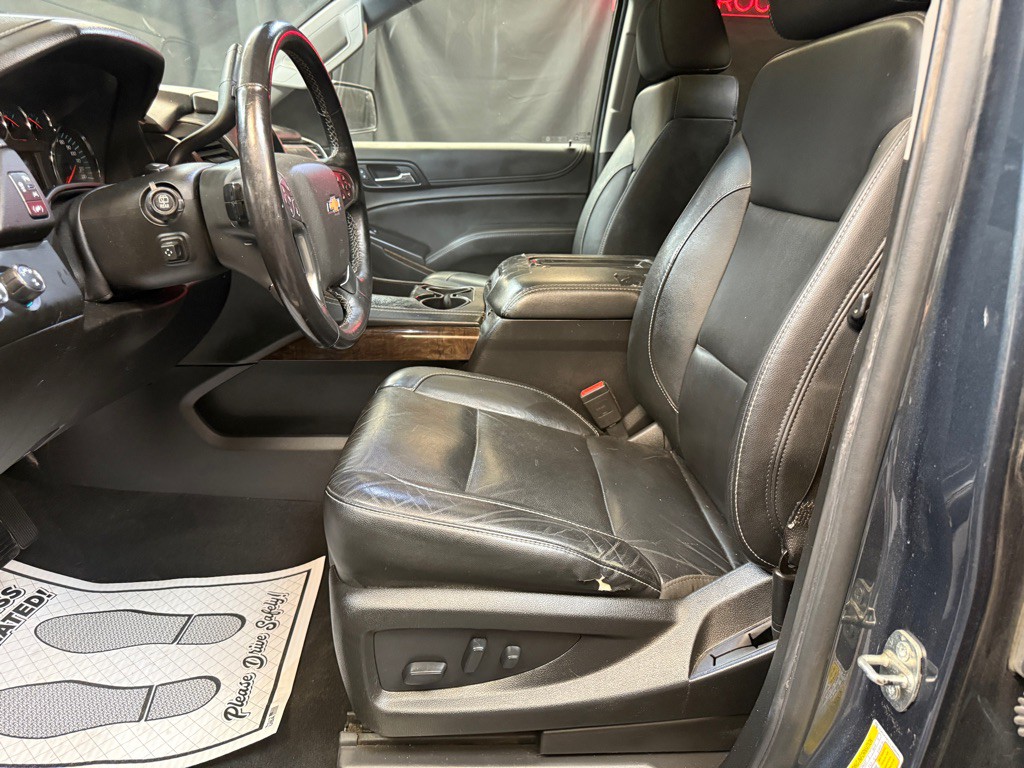 2020 Chevrolet Suburban Image 13