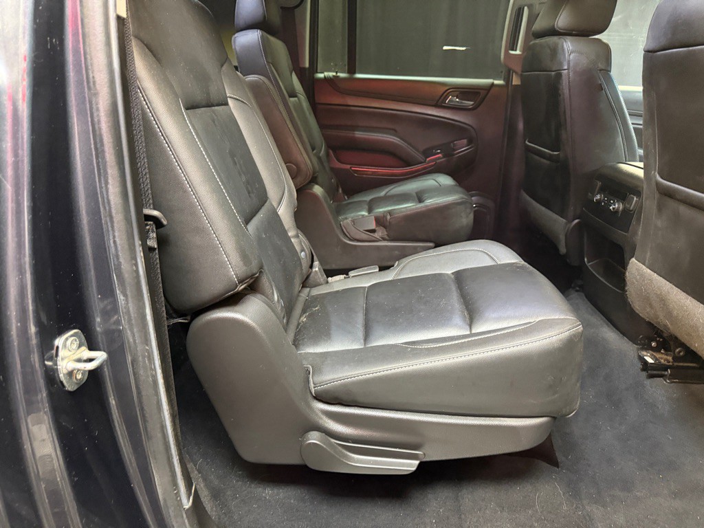 2020 Chevrolet Suburban Image 23