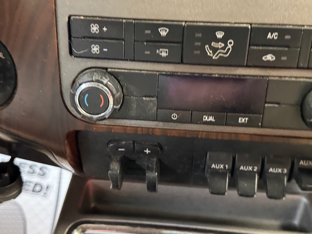 2012 Ford F-250 Image 12