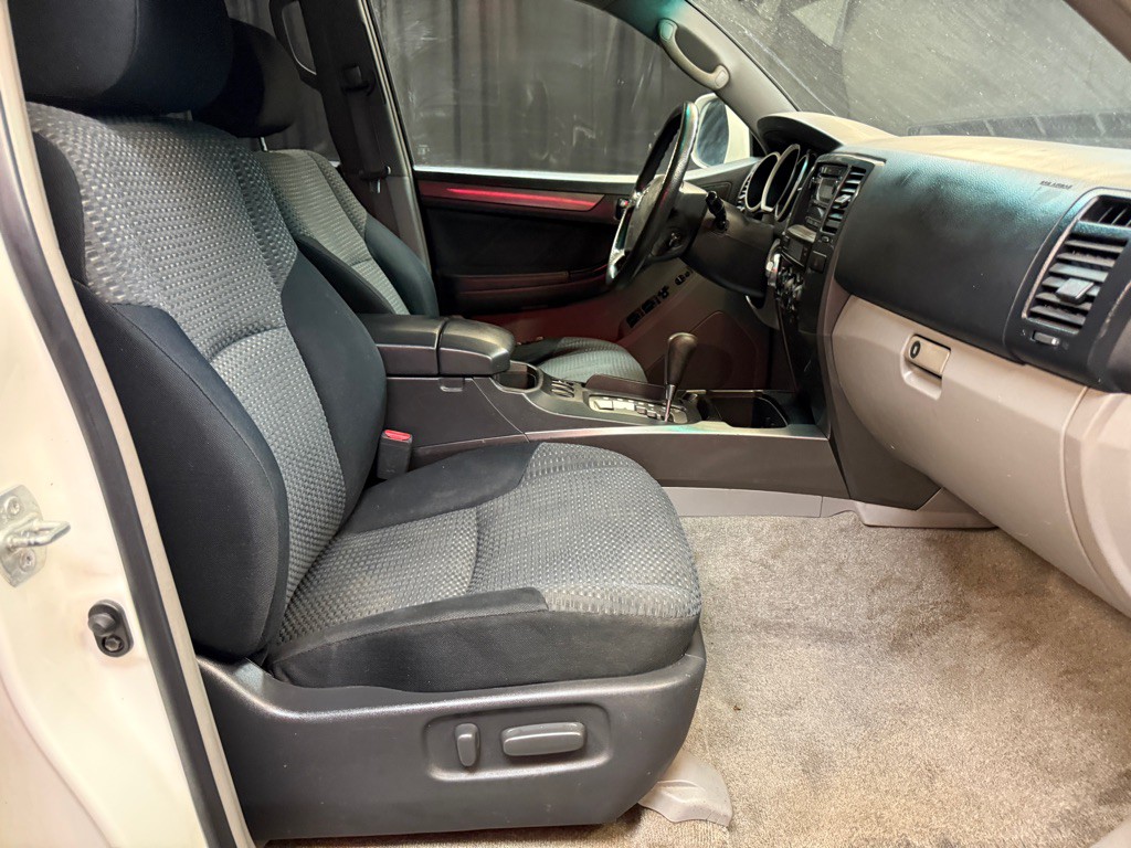 2007 Toyota 4Runner Image 21