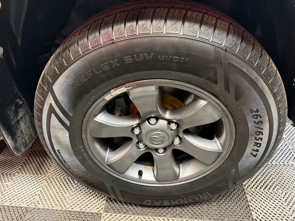 2007 Toyota 4Runner Image 25