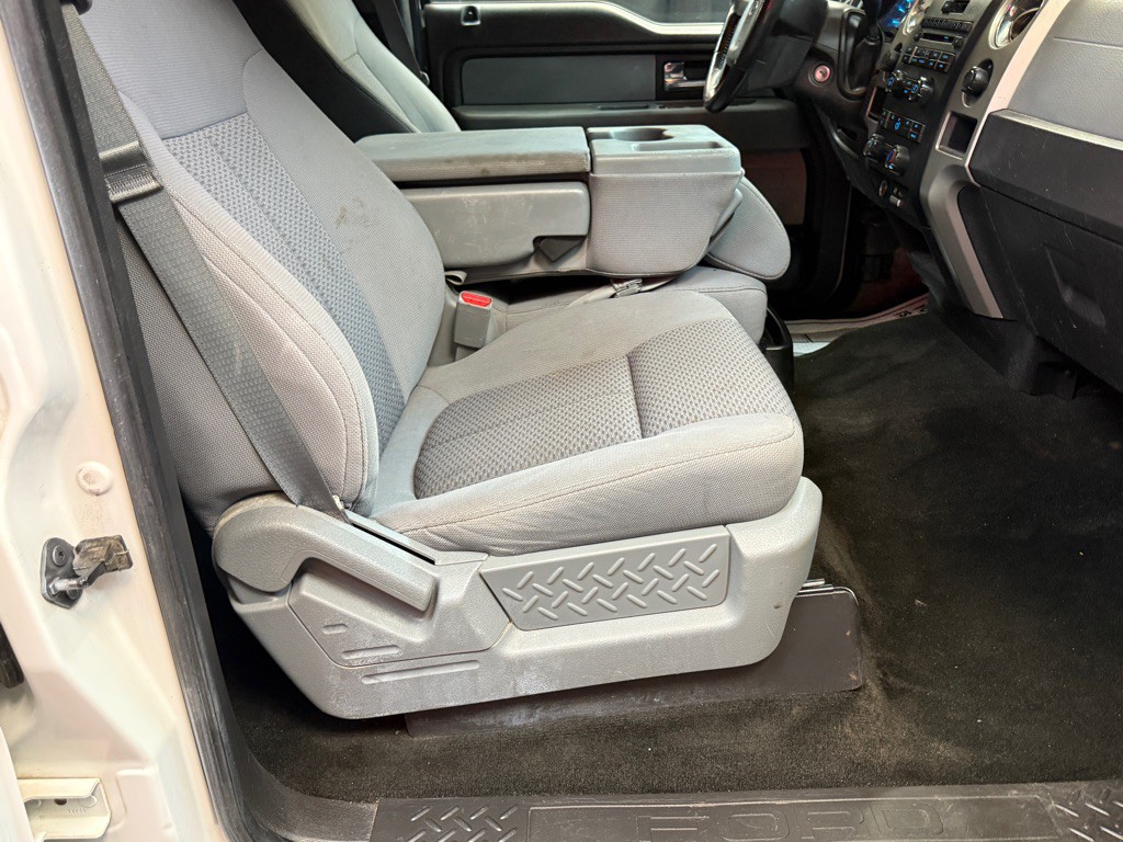 2012 Ford F-150 Image 12