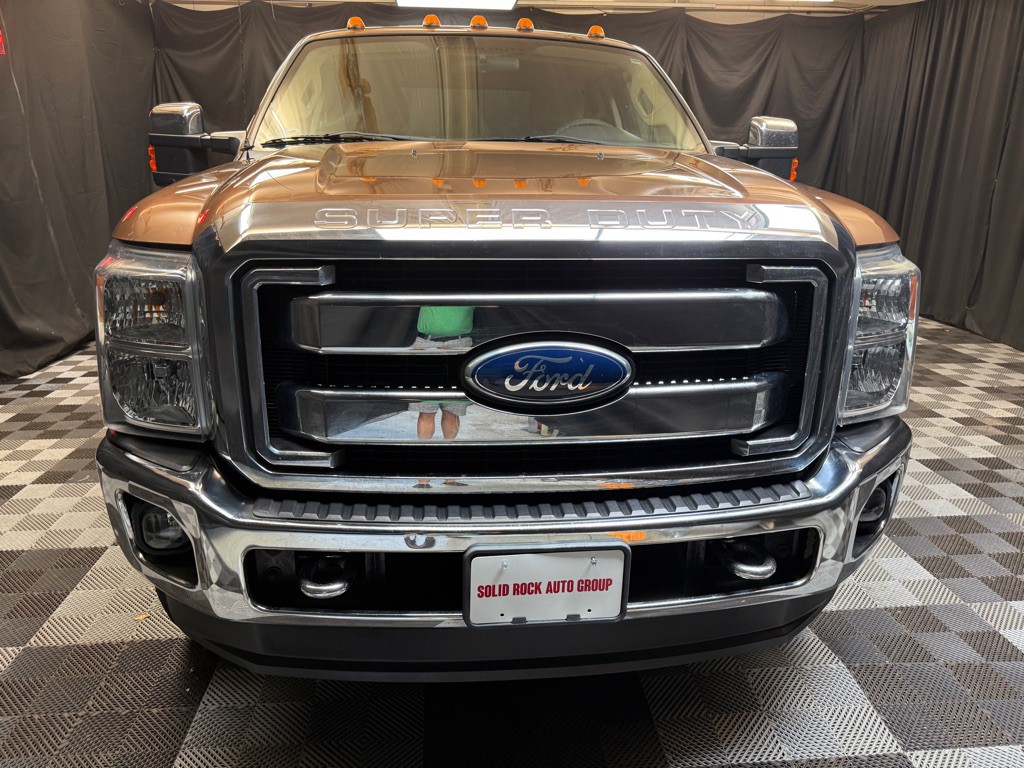 2011 Ford F-250 Image 2
